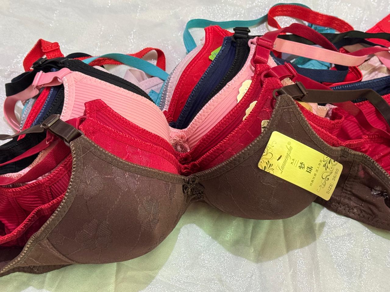 Economy Price Multi Colors Single Padded bras for women