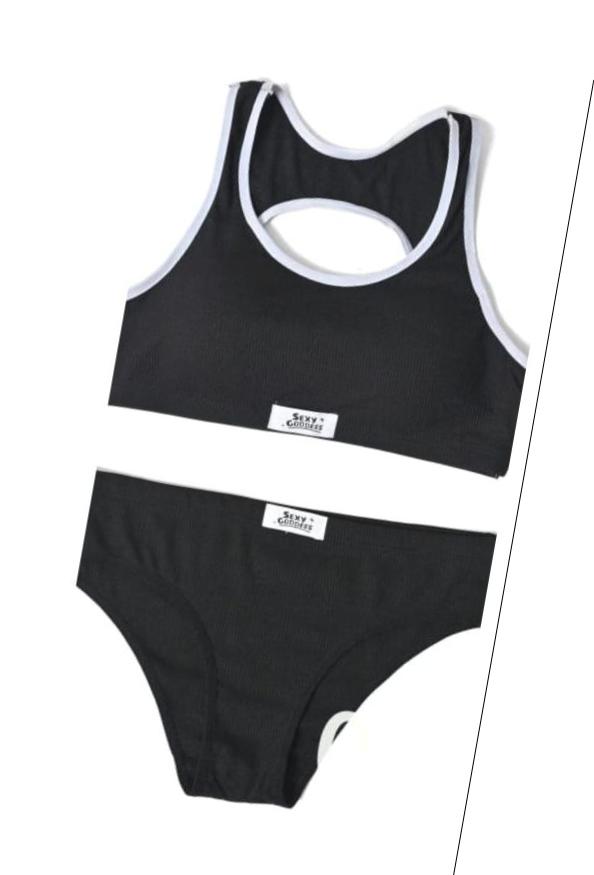 Sports bra and pantie set