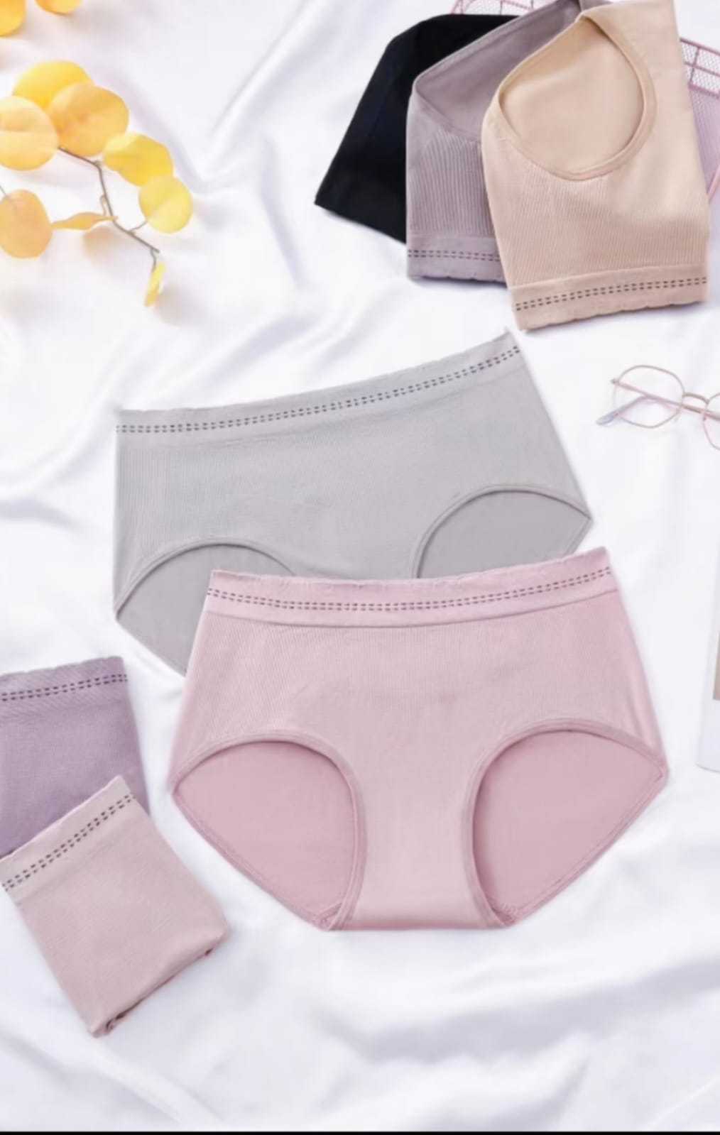 Pack of 2 Women’s Seamless Soft Stretch Panties | Random Colors | Everyday Comfort