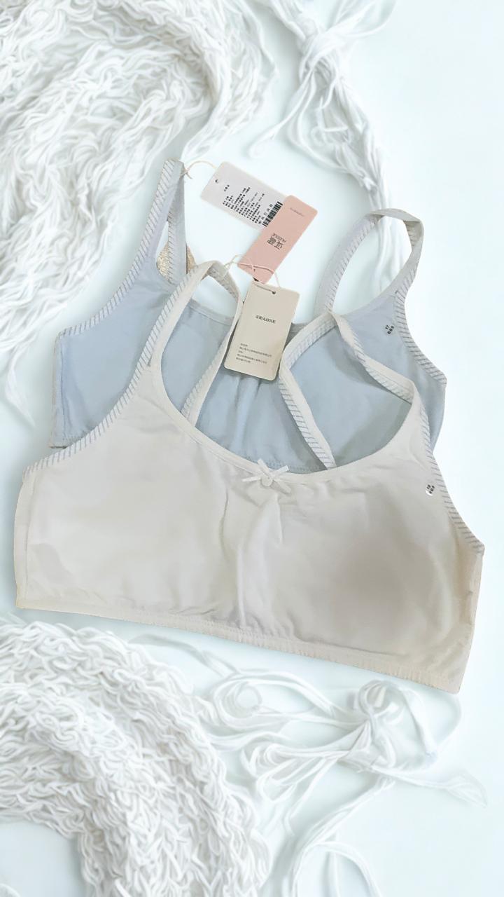 Pack of 2 Girls Lightly Padded Training Bras – Soft Cotton Wireless Beginner Bras for Teens