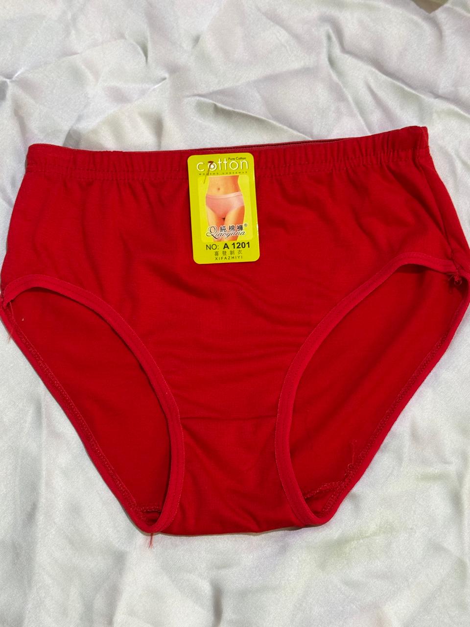 Simple 100% Cotton Briefs – Breathable & Cozy Daily Comfort