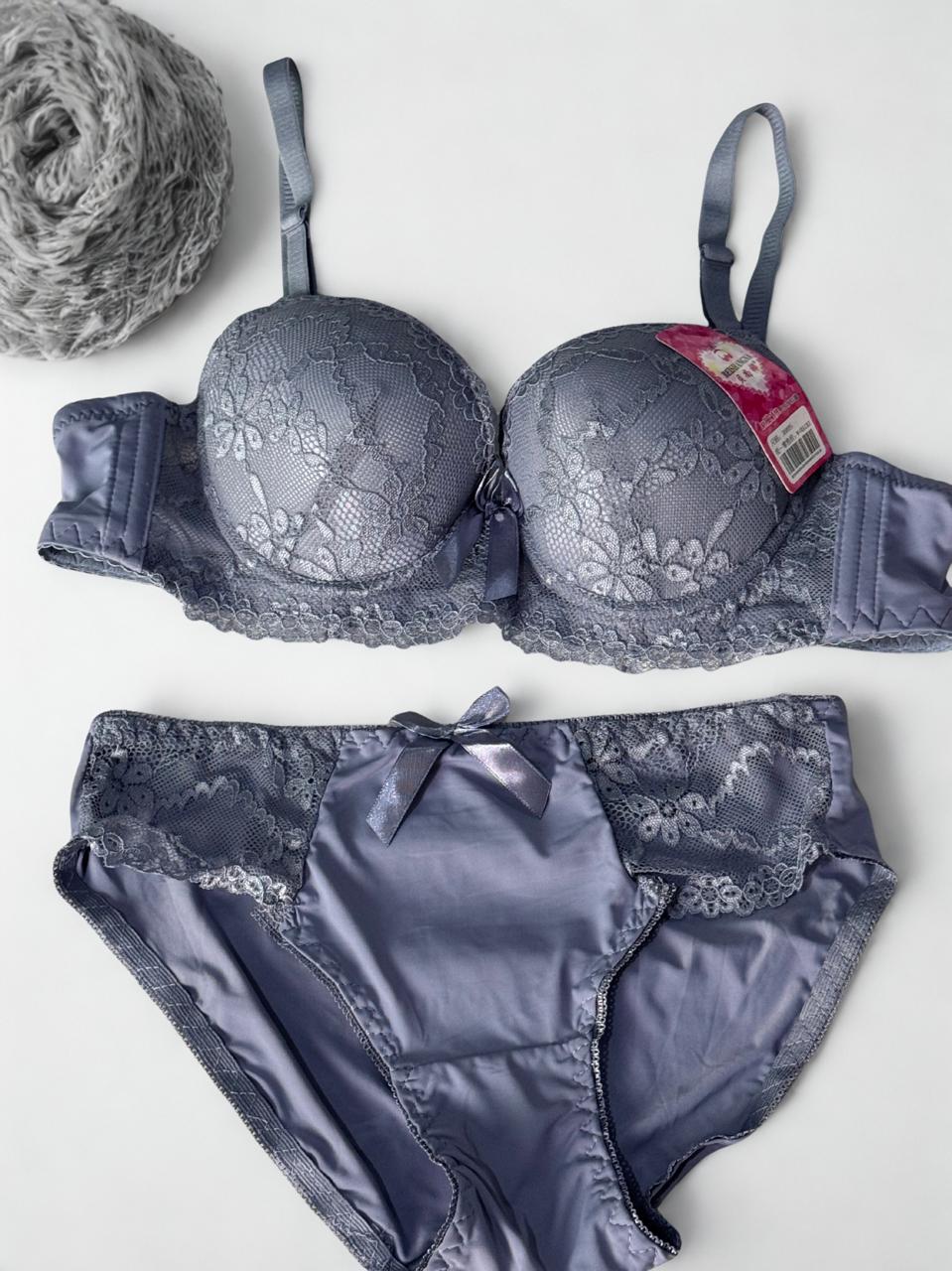 Women’s Lace Bra & Panty Set – Push Up Wired, Single Padded (Sizes 34–38, Cup B, Random Colors)