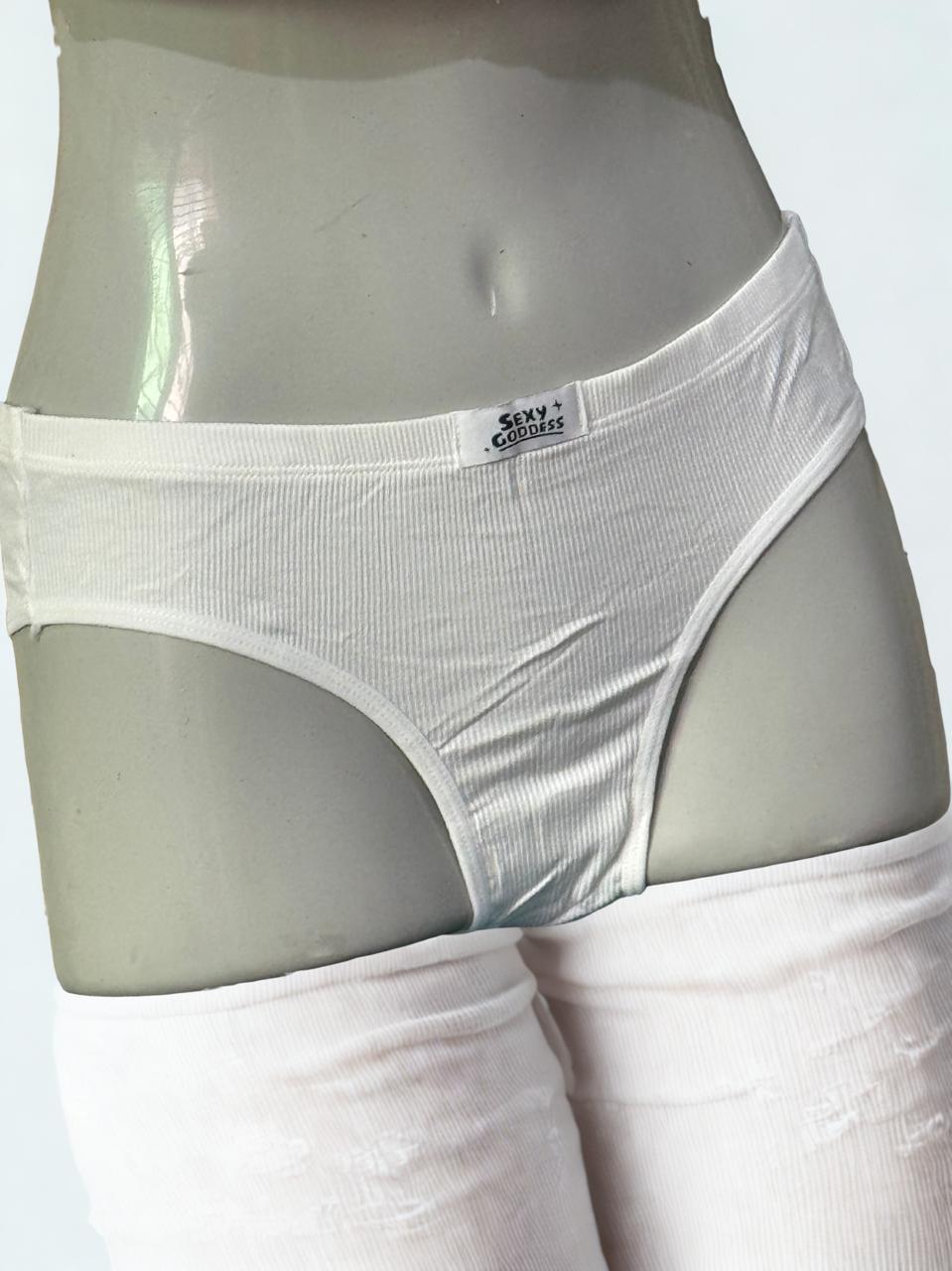 Sports Bra & Panties Set – Wireless, Removable Padding & Free‑Size Comfort