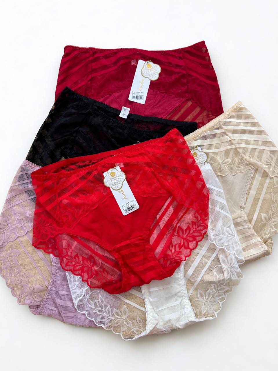 Pack of 3 Lace Panties for Women – Soft Breathable Mid Waist Underwear (Free Size M–L)