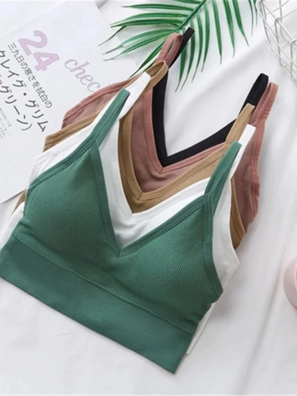 V-Shape Light Padded Bra in Black – Seamless Wireless Comfort & Flattering Fit